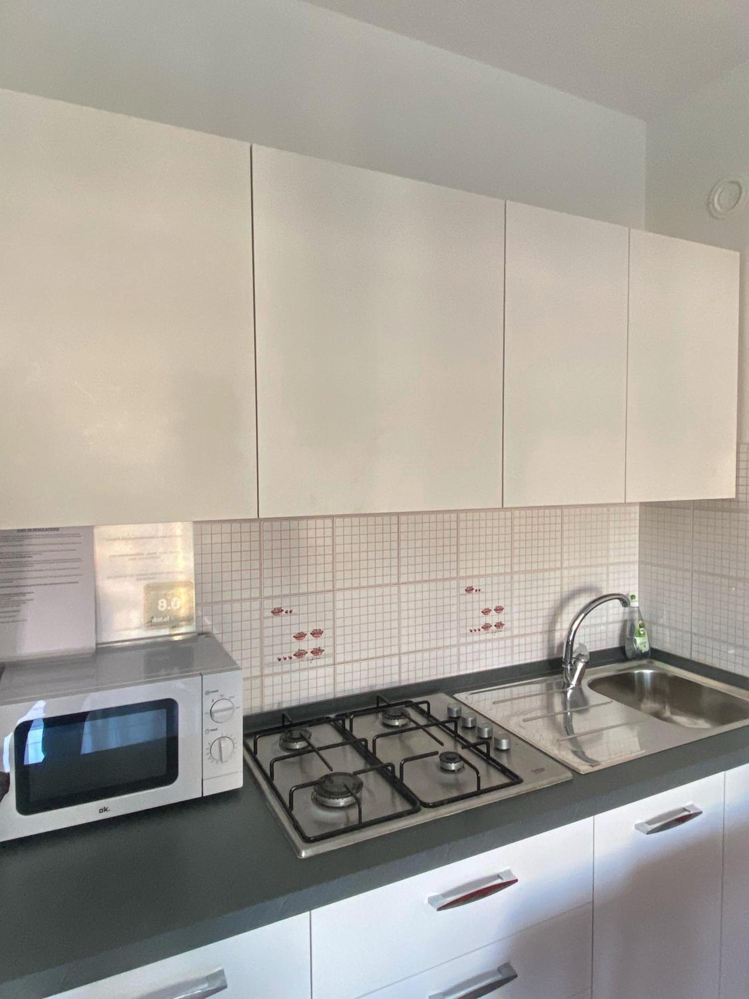 Grazioso Appartamento N 76 A 100Mt Dal Mare 比比翁 外观 照片