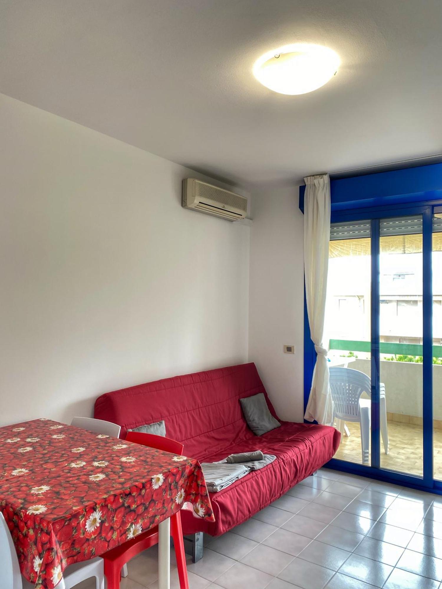 Grazioso Appartamento N 76 A 100Mt Dal Mare 比比翁 外观 照片